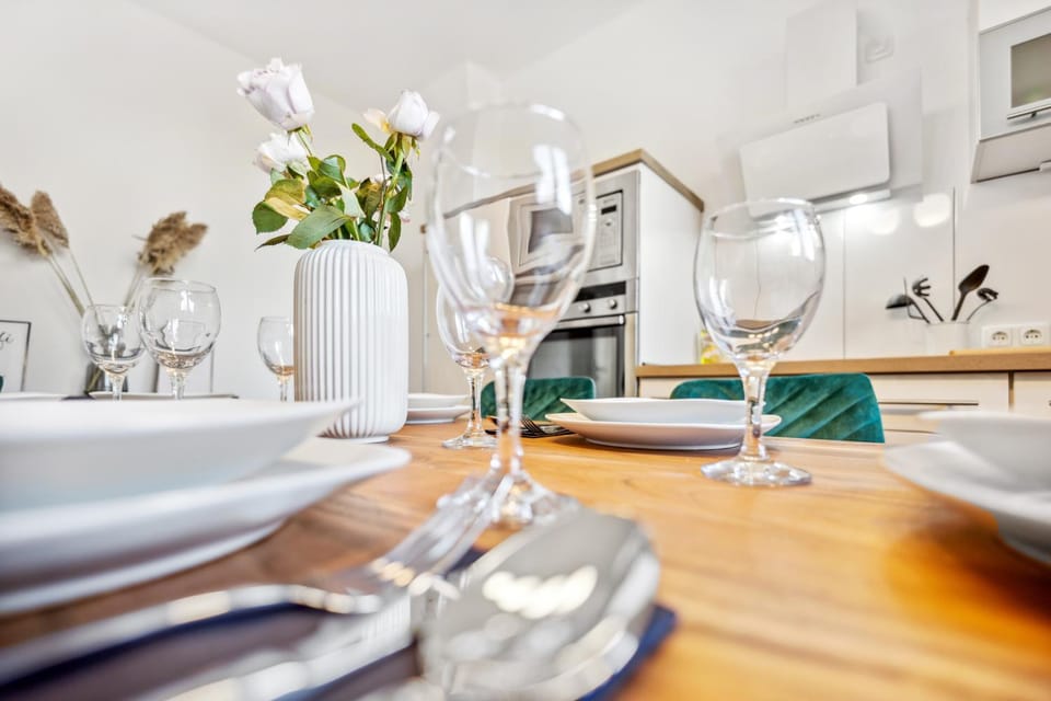 Decorative detail, Dining area, kitchen