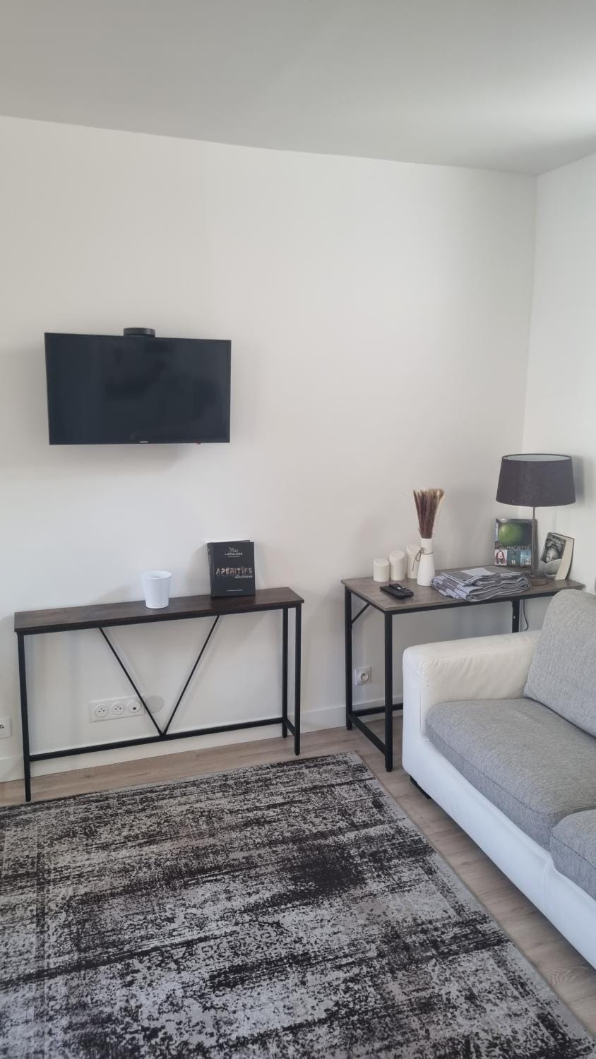 Appartement luxueux dans maison bourgeoise parisienne Apartment in Levallois-Perret