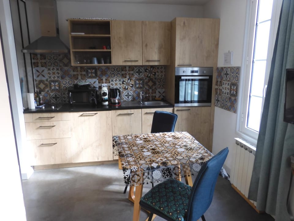 GITE LE DORIS AVEC PLACE DE STATIONNEMENT PRIVEE INCLUSE Apartment in Étretat