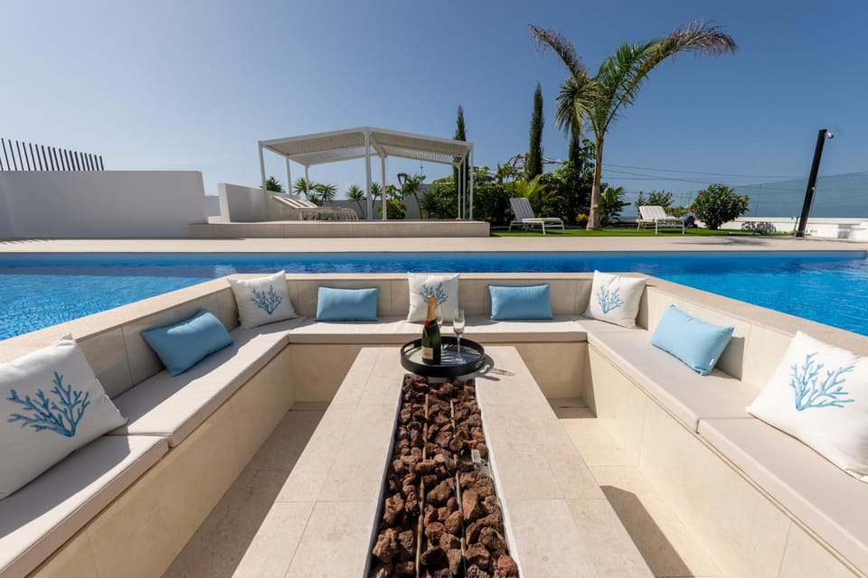 Garden, Solarium, Swimming pool