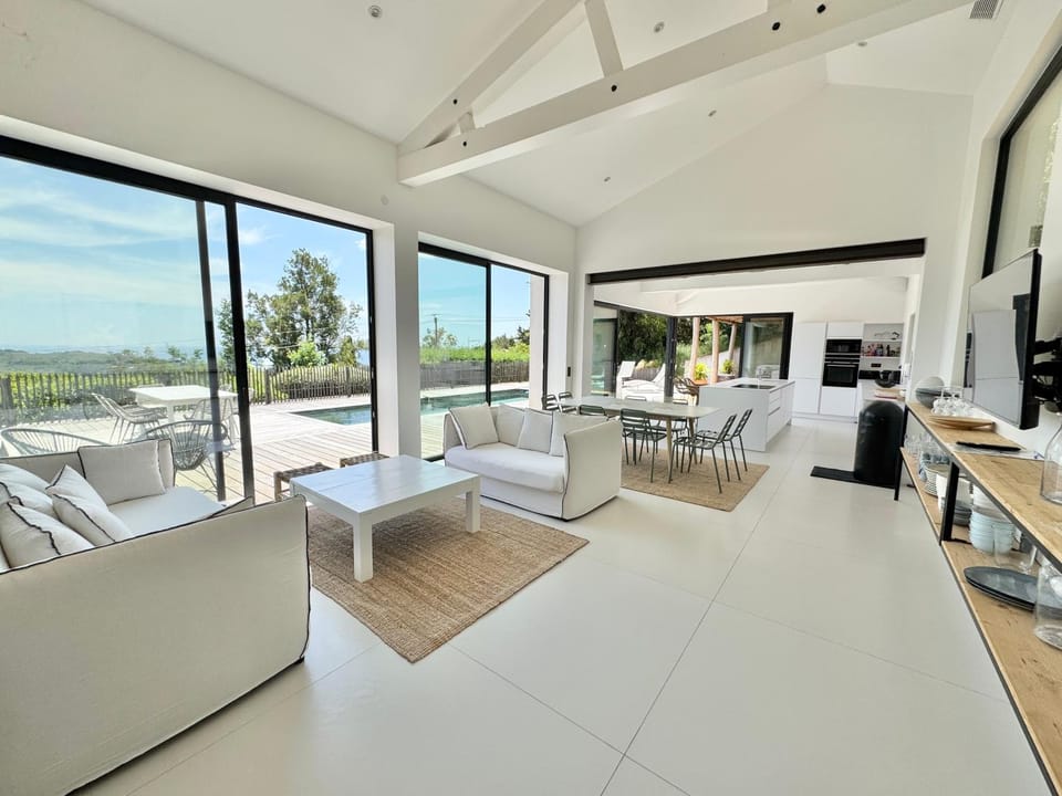 Magnifique villa avec piscine, vue mer Villa in La Croix-Valmer