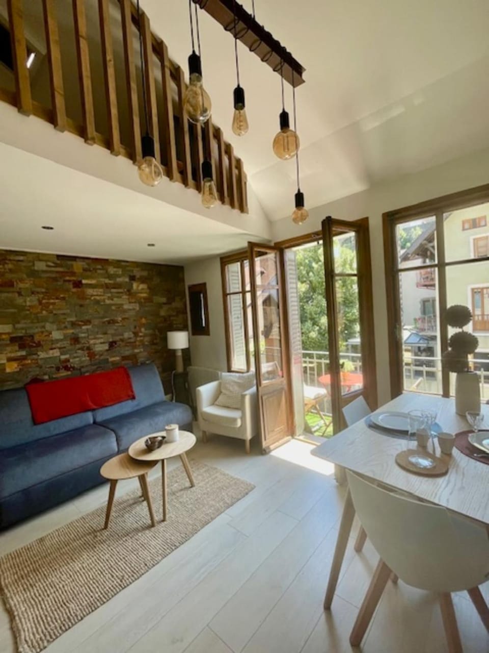 Le Canal - Nice Studio on the Venice of the Alps Apartment in Annecy