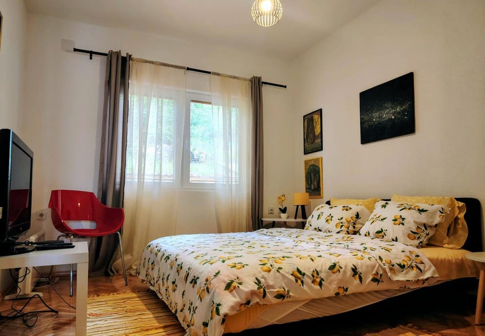Skopje panoramic amazing view, full renovated Apartment in Skopje