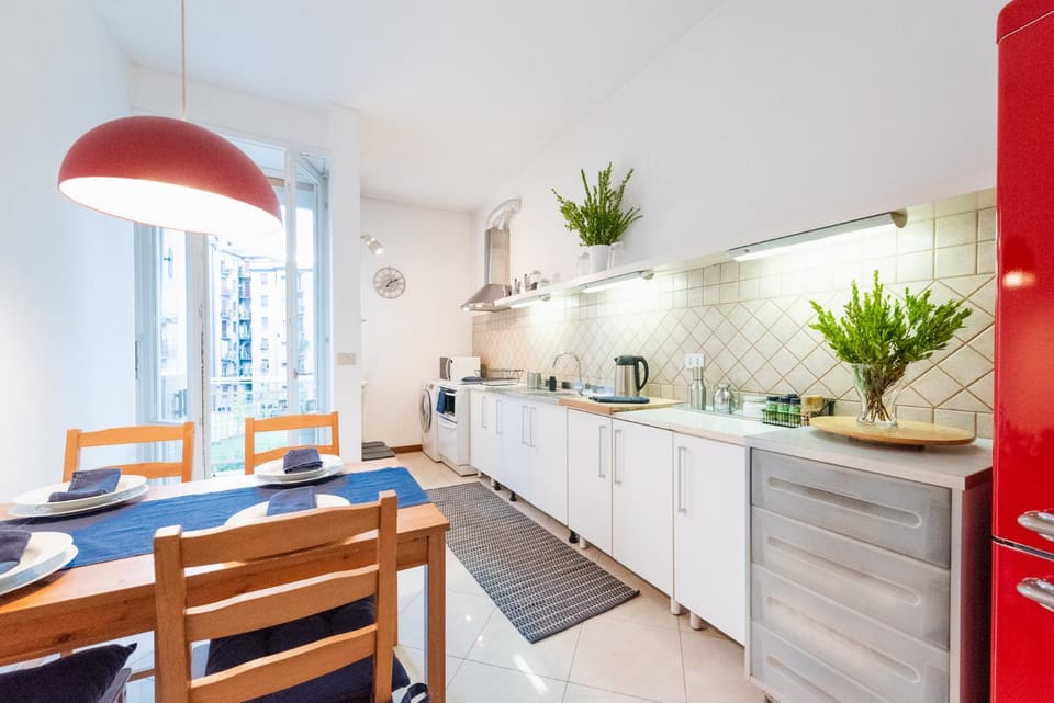 Kitchen or kitchenette, Dining area, dishwasher, minibar, pet friendly, stove