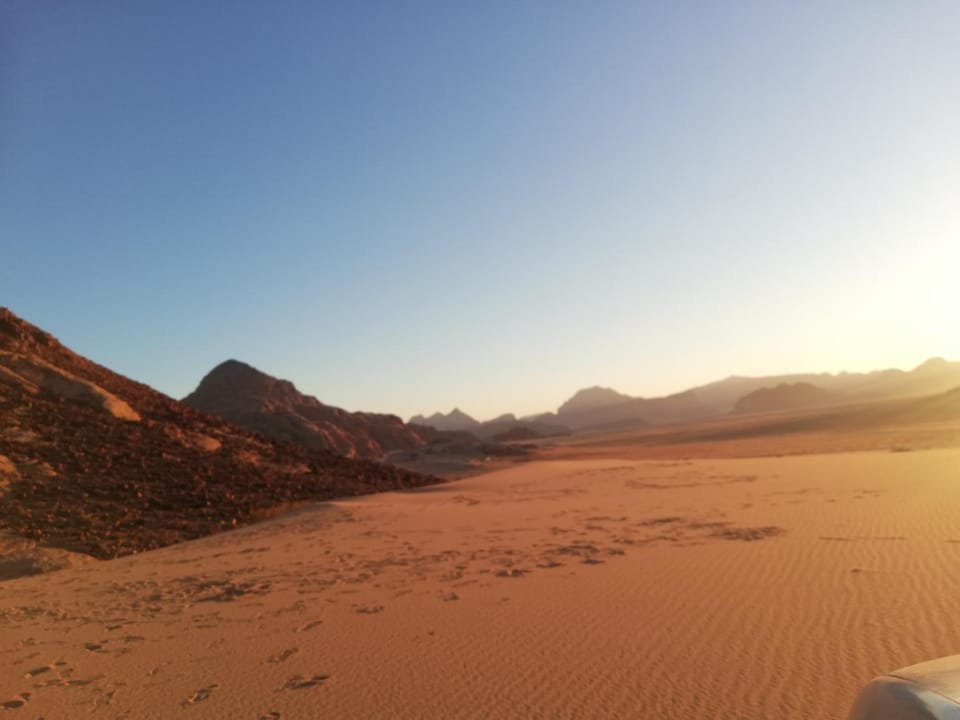 The calm nature of Wadi Rum Luxury tent in South District