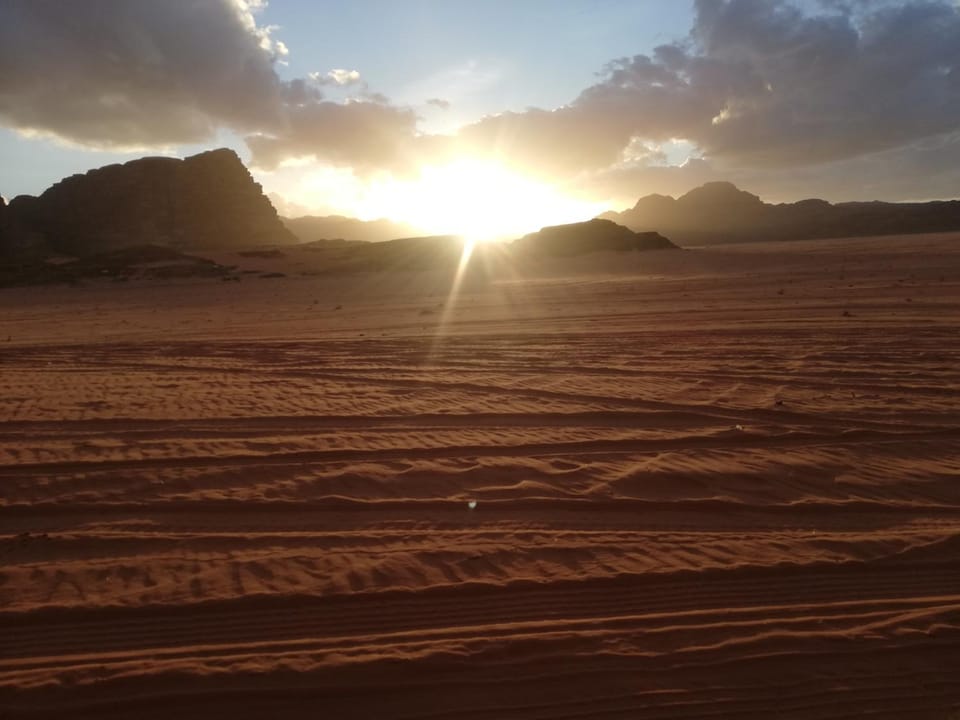 The calm nature of Wadi Rum Luxury tent in South District
