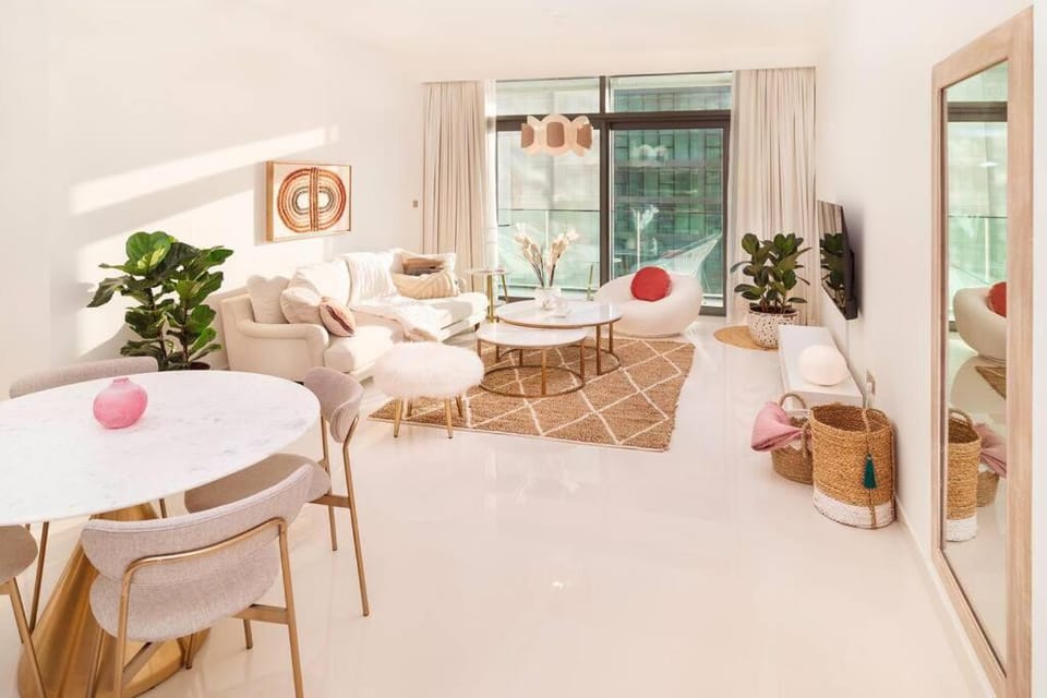prime retreats - beach vista Emaar Apartment in Dubai