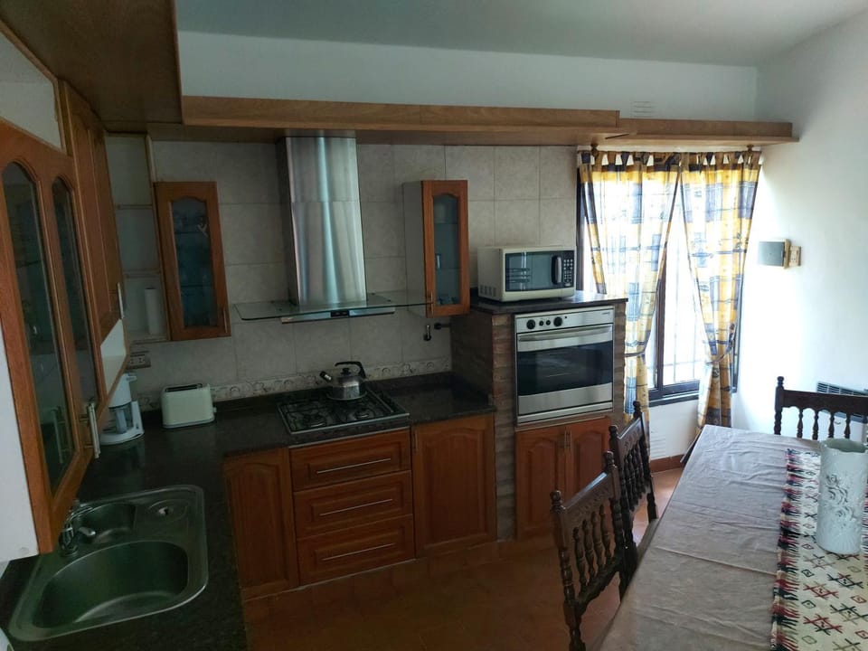 Dining area, minibar, pet friendly, toaster