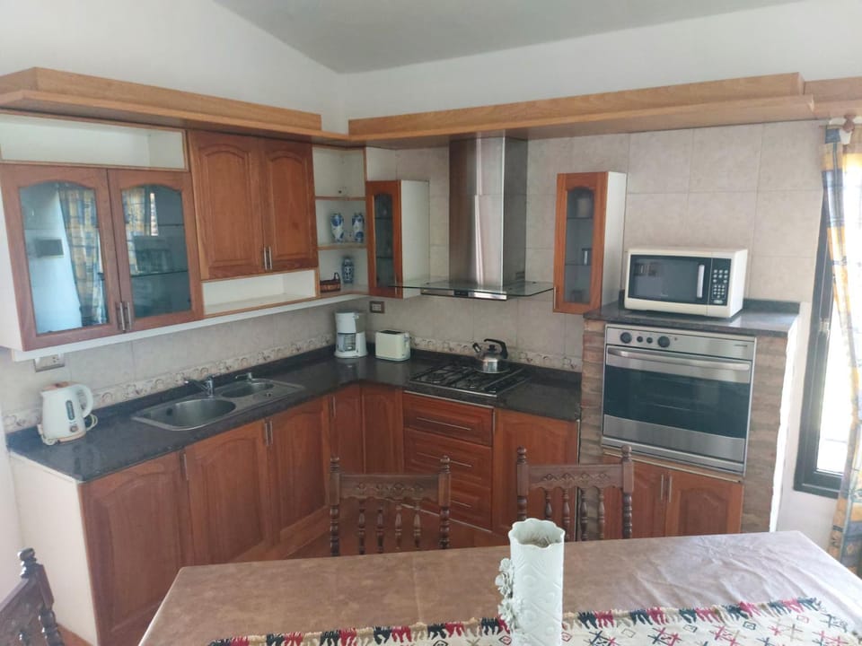 minibar, pet friendly, toaster