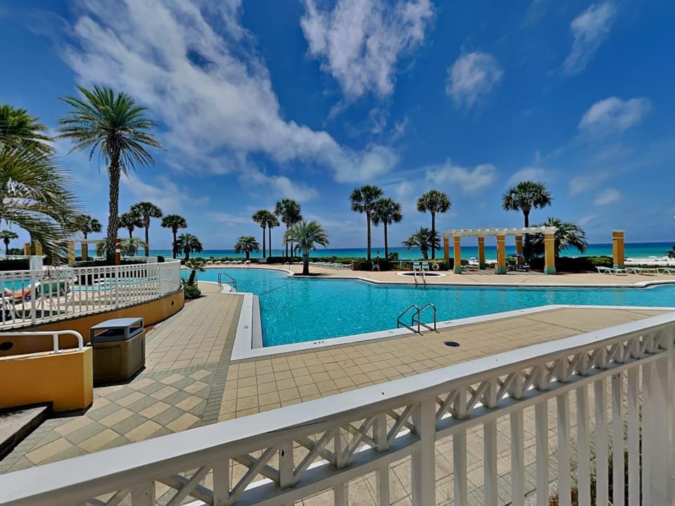 Hot Tub, Beach, Pool view, Sea view, Swimming pool