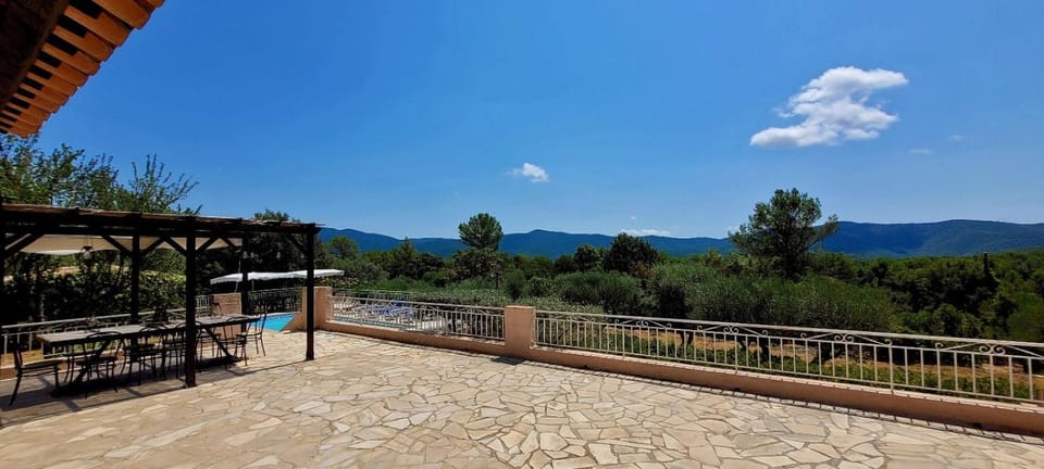 Au petit bonheur House in French Riviera