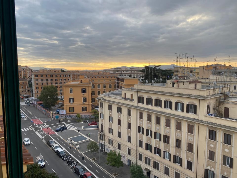 La Rosa di Roma 4 in heart of Rome San Giovanni Bed and Breakfast in Rome