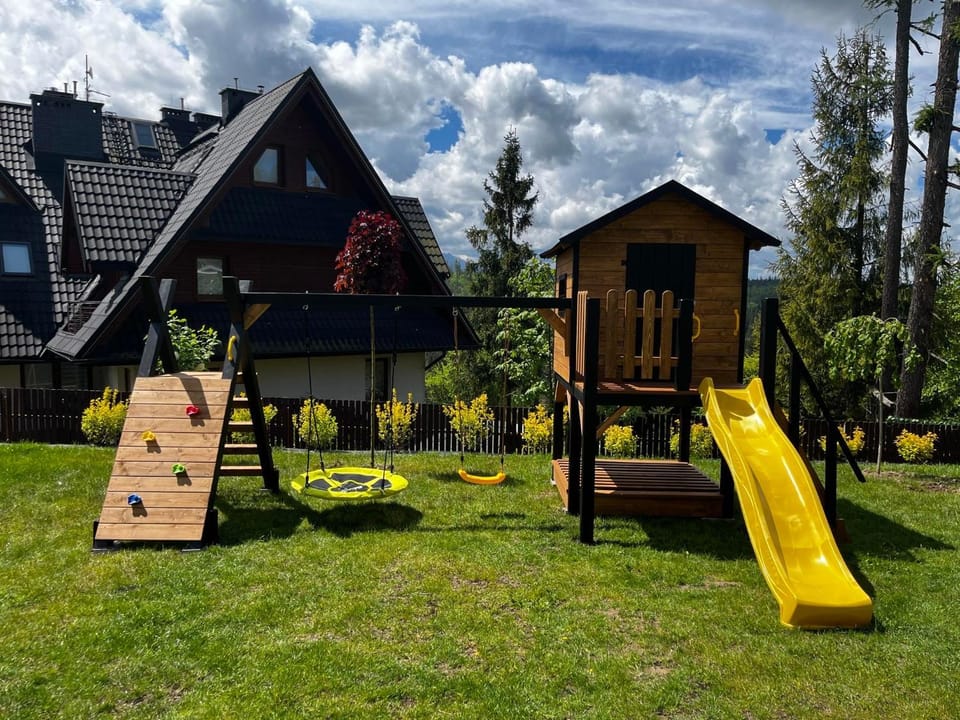 Day, Children play ground, Garden, Evening entertainment, Garden view
