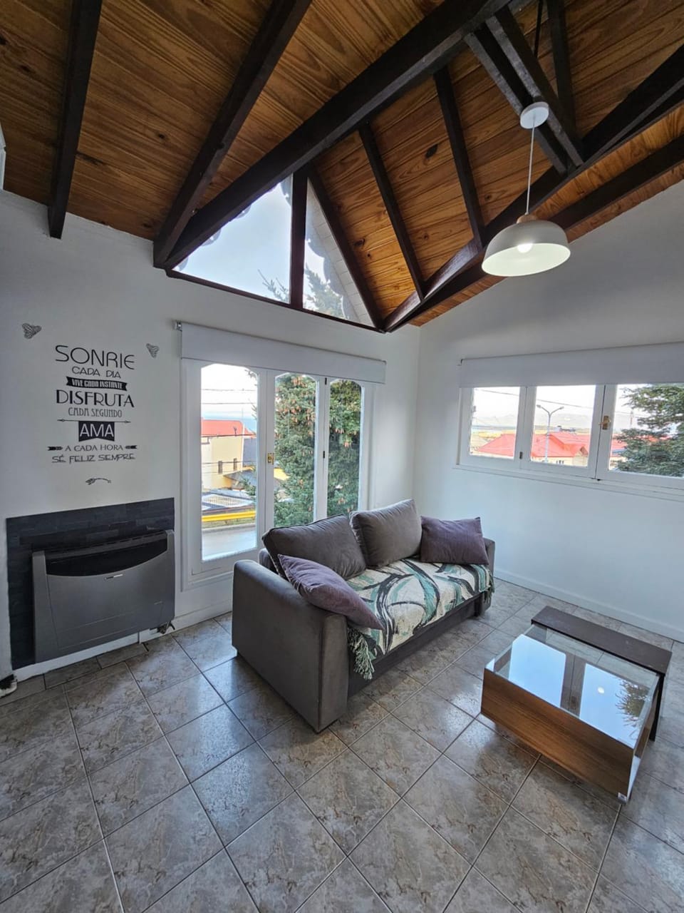 Garden view, Garden view, Mountain view, Mountain view, Quiet street view, heating, heating