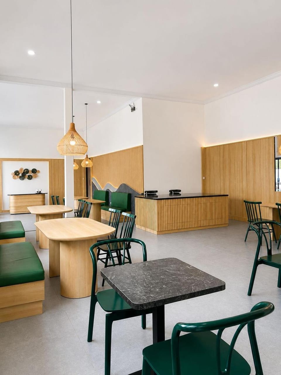Seating area, Dining area