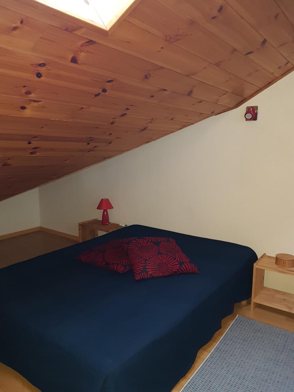 APPARTEMENT ANCELLE Apartment in Provence-Alpes-Côte d'Azur