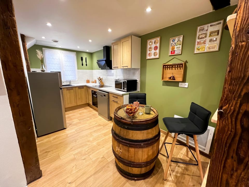 Kitchen or kitchenette, minibar, oven, pet friendly