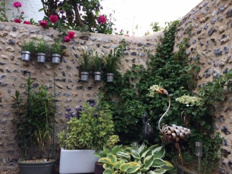 Garden, Garden view