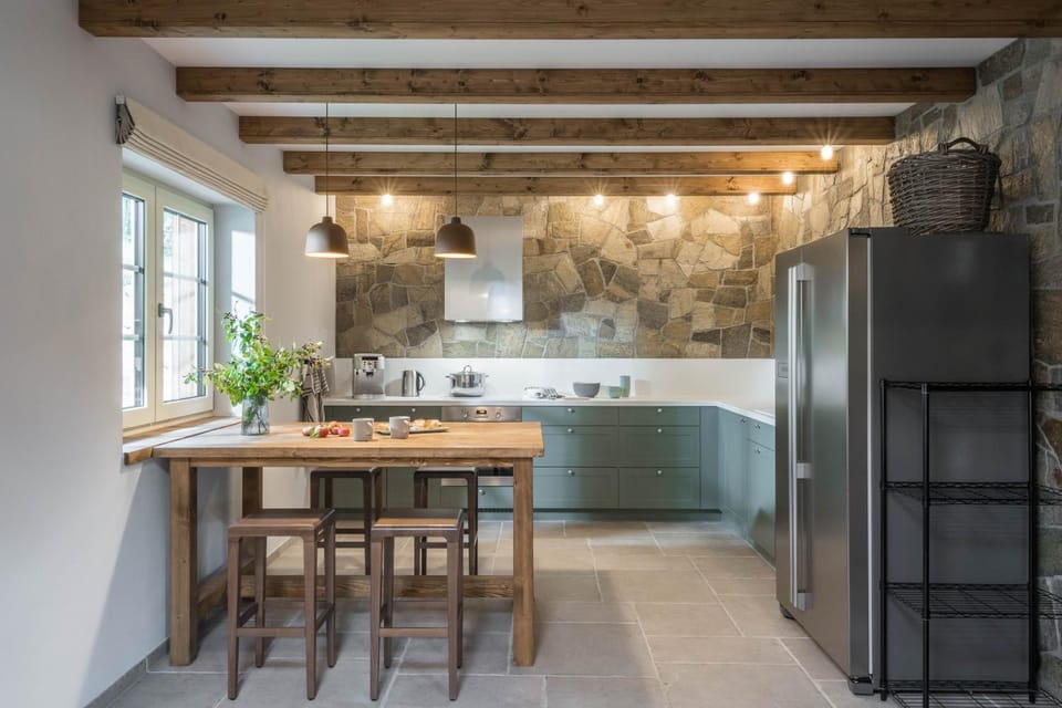 Kitchen or kitchenette, Kitchen or kitchenette