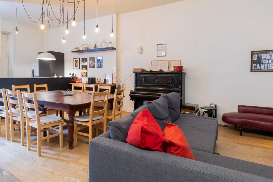 Music Shell by LovelyStay Apartment in Porto