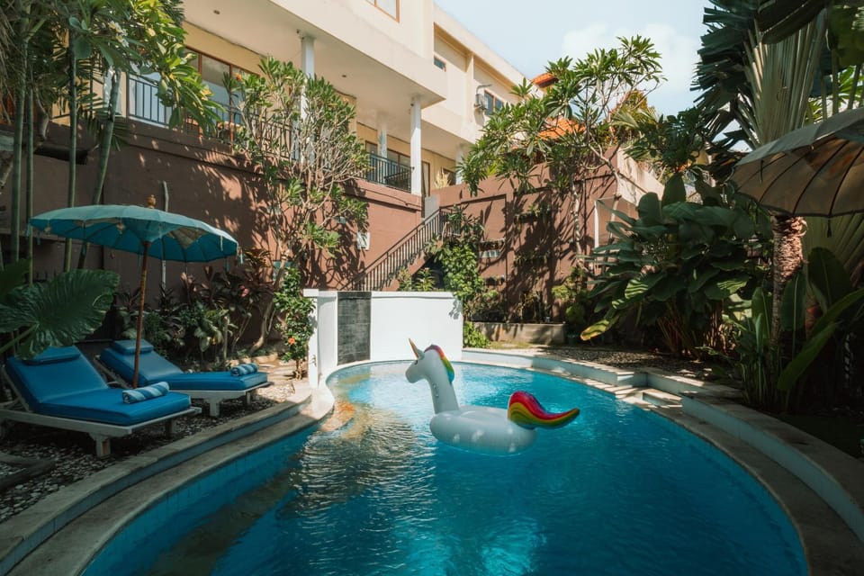 Property building, Garden, Garden, Garden view, Garden view, Pool view, Pool view, Swimming pool