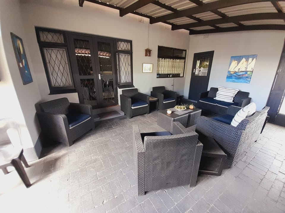 Patio, Internal: Not applicable to any particular room