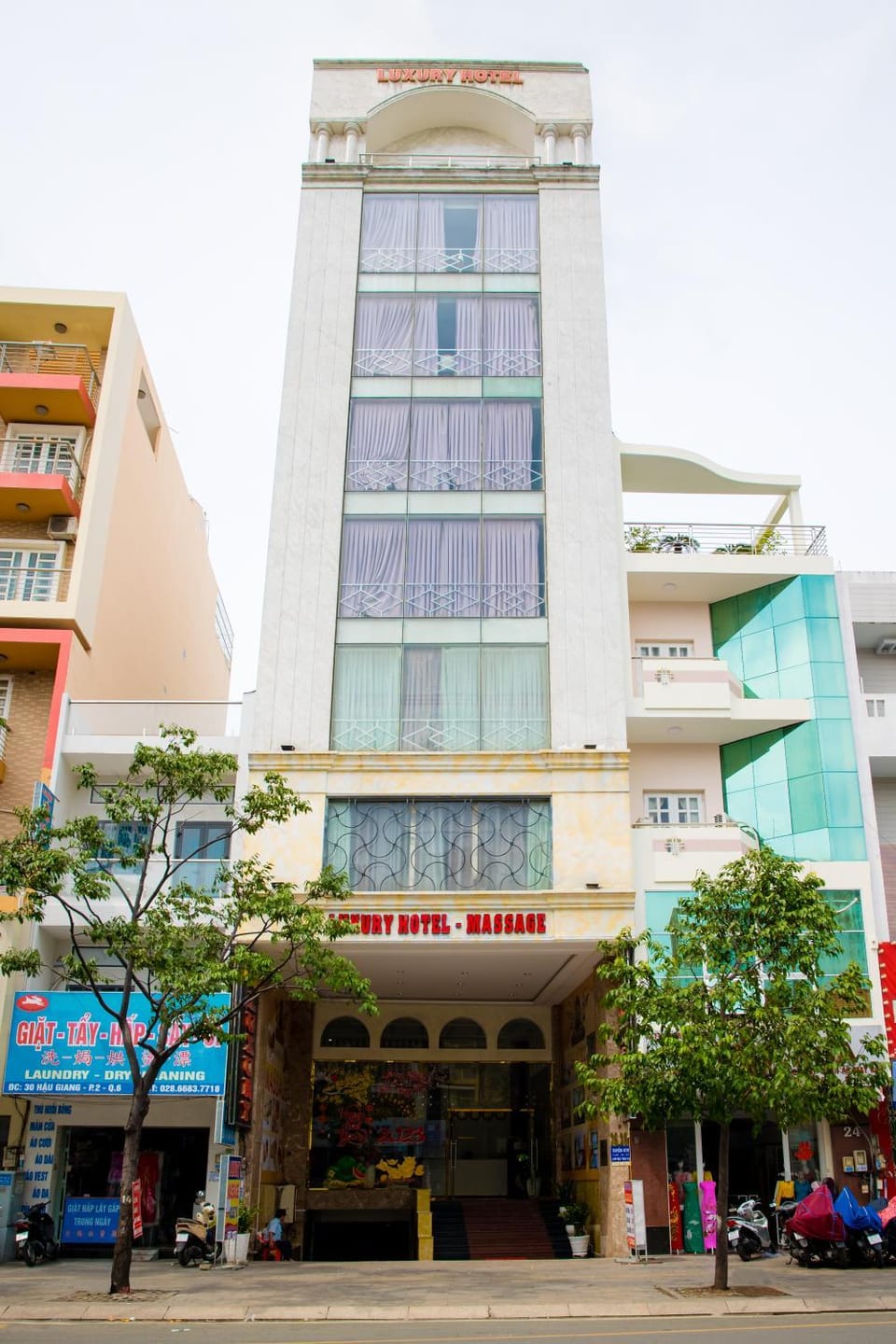 Property building, City view
