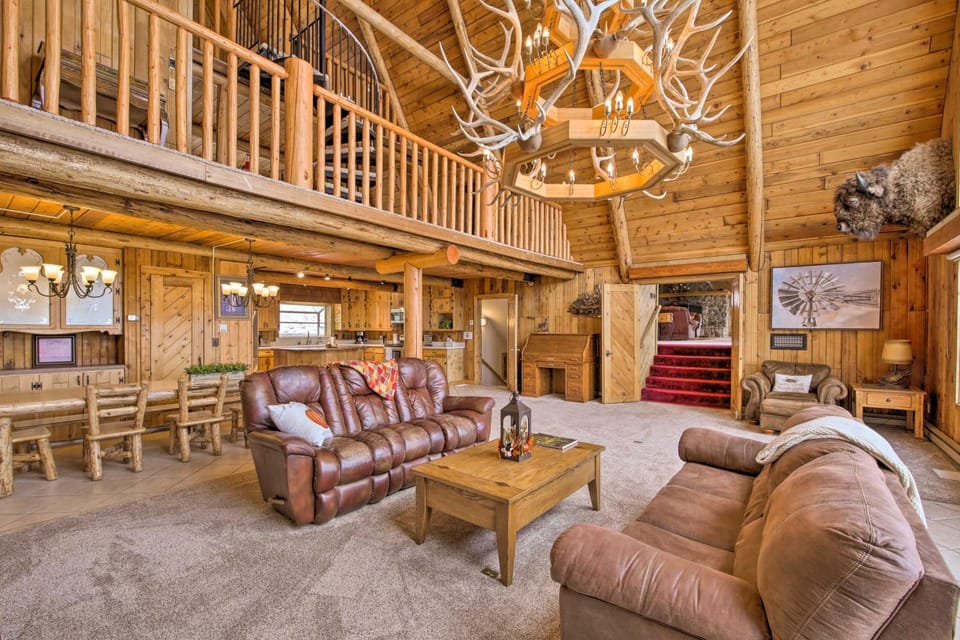 A-Frame Home w/ Breathtaking Views & Hot Tub! House in Idaho
