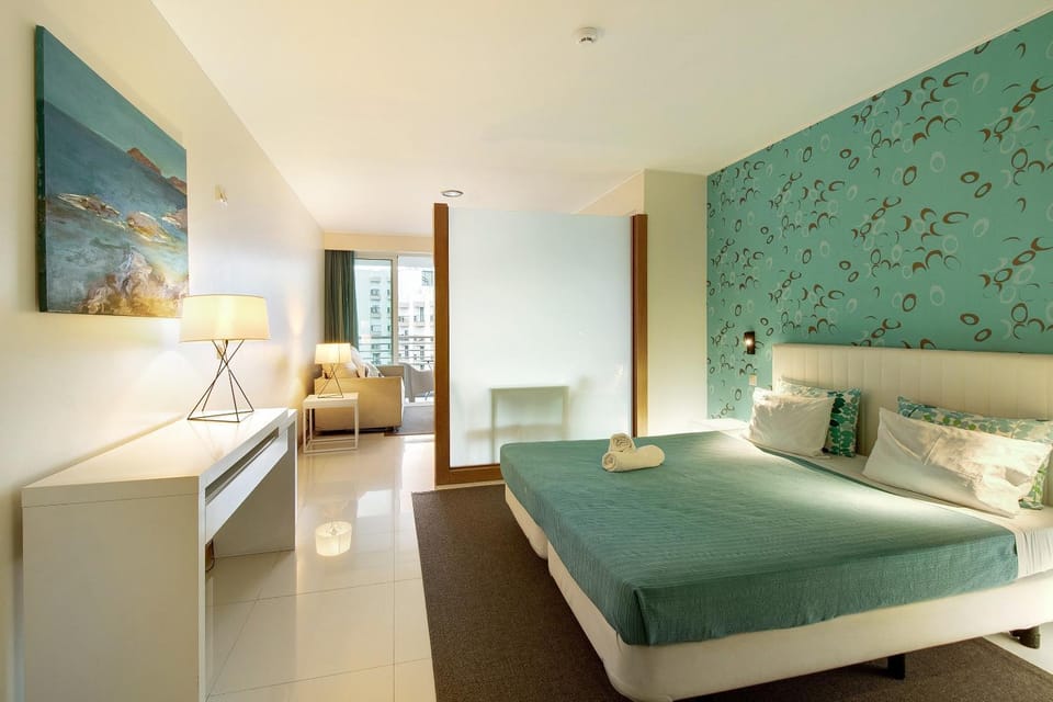 Living room, Bedroom