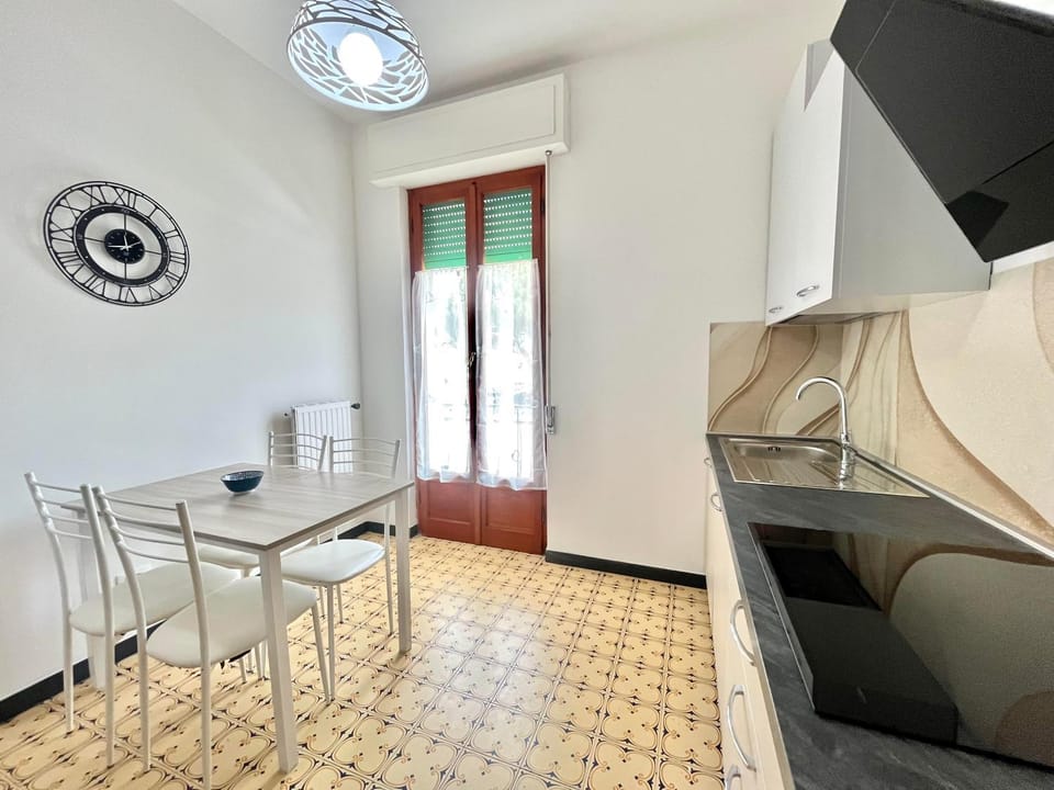 Lella appartamento con parcheggio Apartment in Levanto