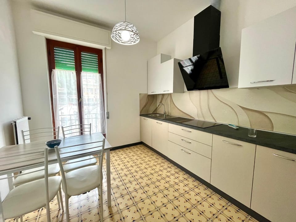Lella appartamento con parcheggio Apartment in Levanto