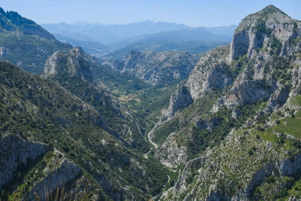 Campo House in Cantabria