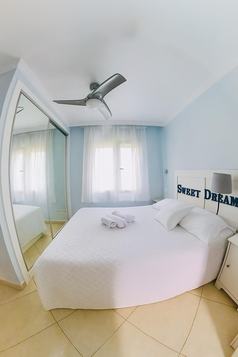Bed, Photo of the whole room, Bedroom, towels, air conditioner