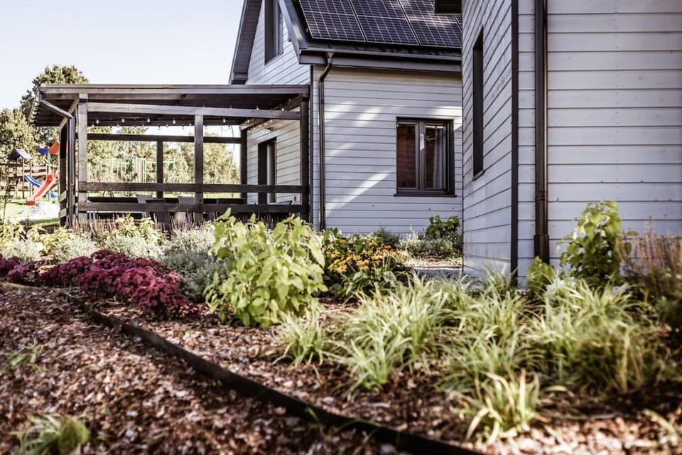 Property building, Garden, Garden view