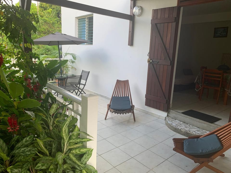 Balcony/Terrace, Garden view