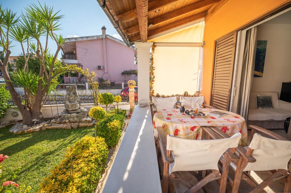 Day, View (from property/room), Balcony/Terrace, Garden view