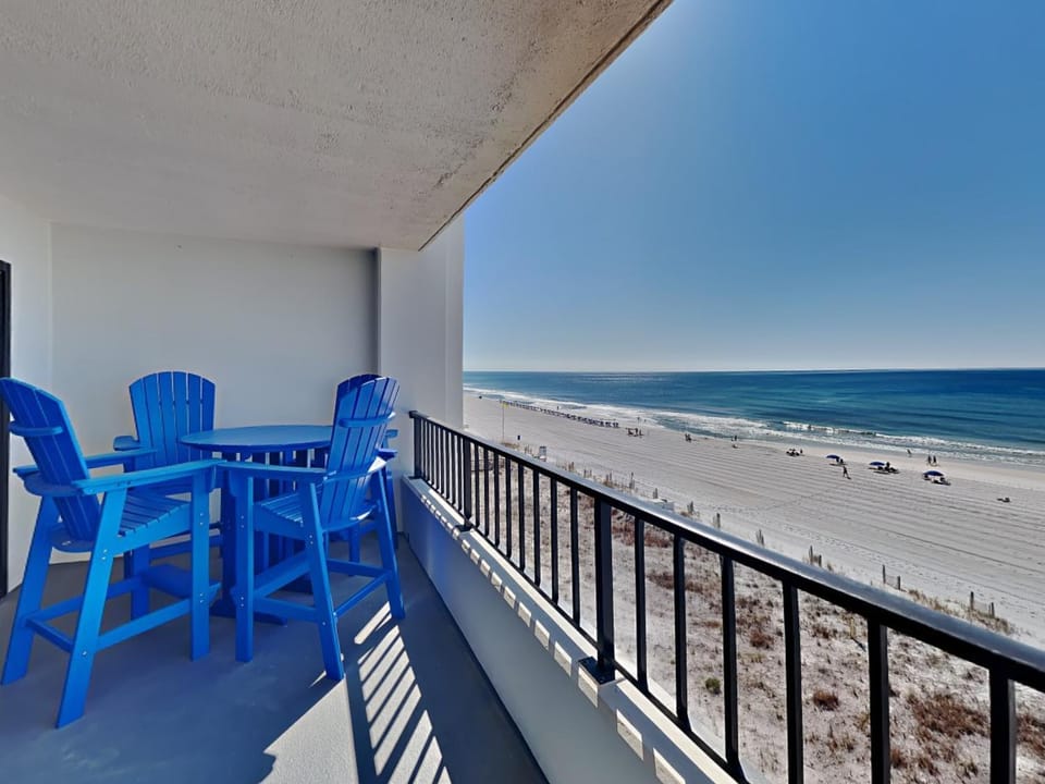 Balcony/Terrace, Seating area, Beach, Sea view
