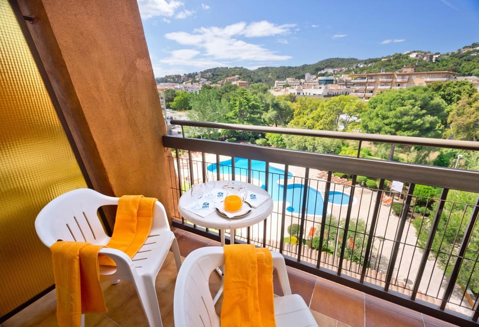 View (from property/room), Balcony/Terrace