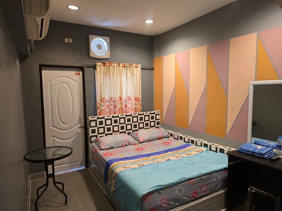 BEN HOUSE Apartment in Bangkok