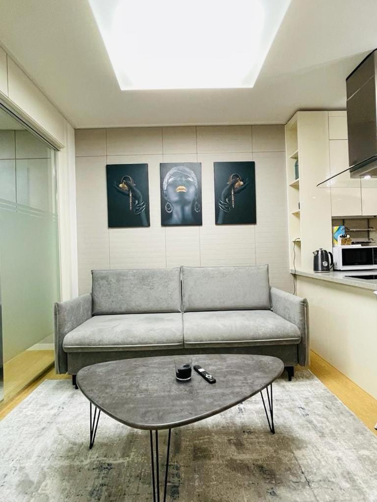 Happy Days at Highvill G Apartment in Kazakhstan