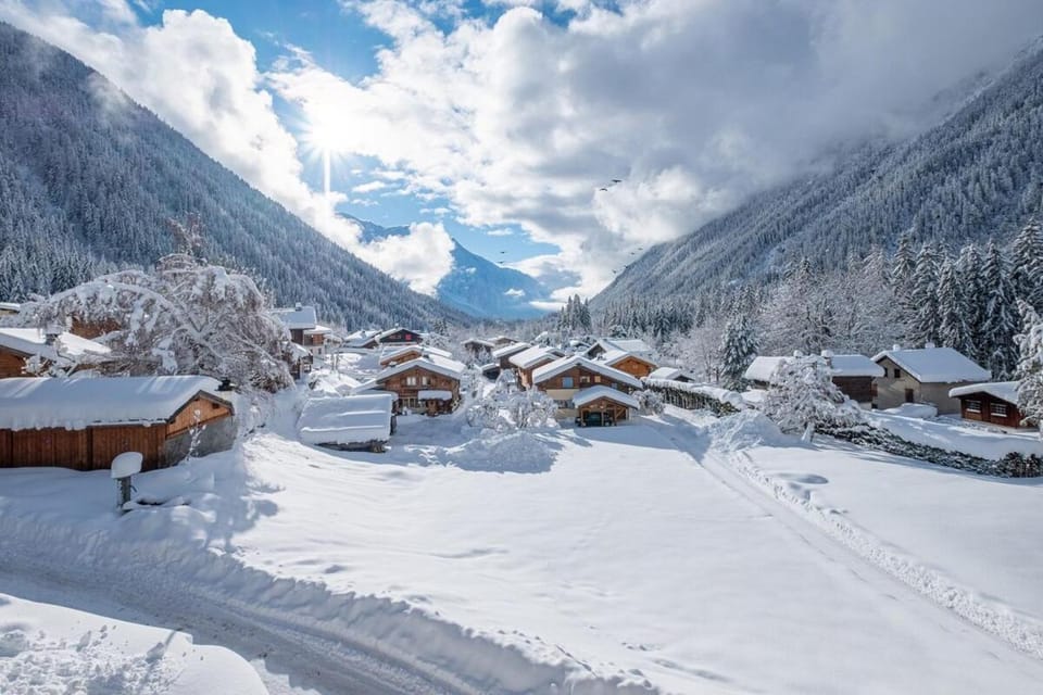 Chalet La Chapelle aux pieds des pistes Apartment in Chamonix