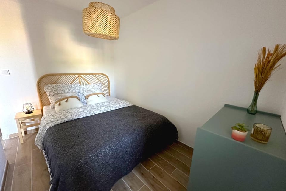 Very cosy apartment at 200 m from the beaches Apartment in La Londe-les-Maures