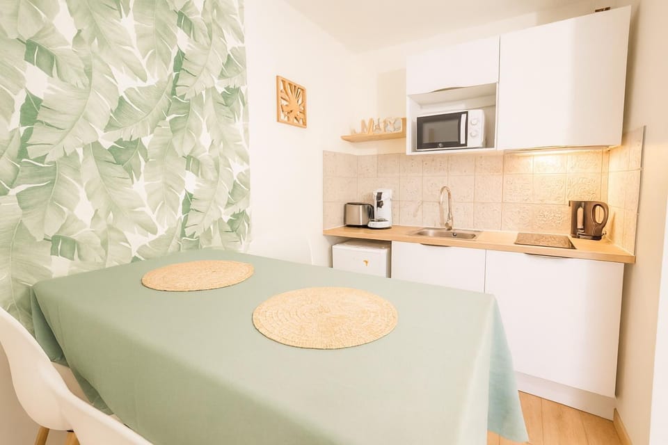 Séjour pro ou étudiant - wifi fibre, parking privé, check-in autonome, proche universités & hôpitaux Rangueil Apartment in Toulouse