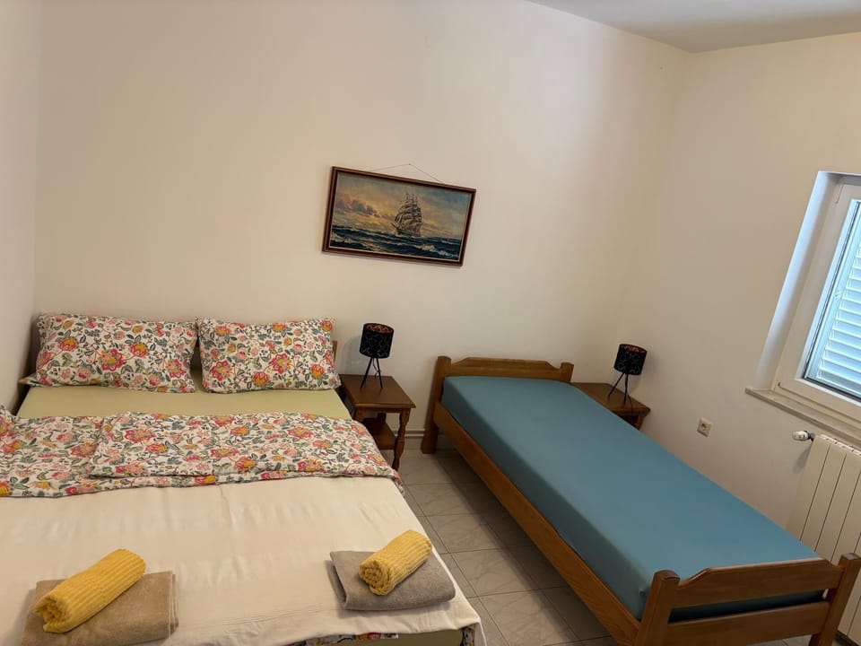 Apartments Lili Apartment in Lika-Senj County
