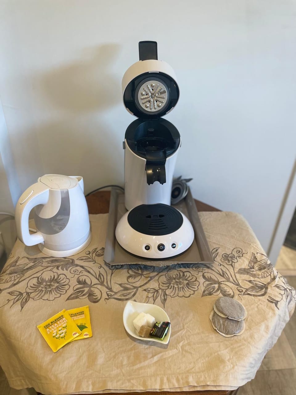 Coffee/tea facilities