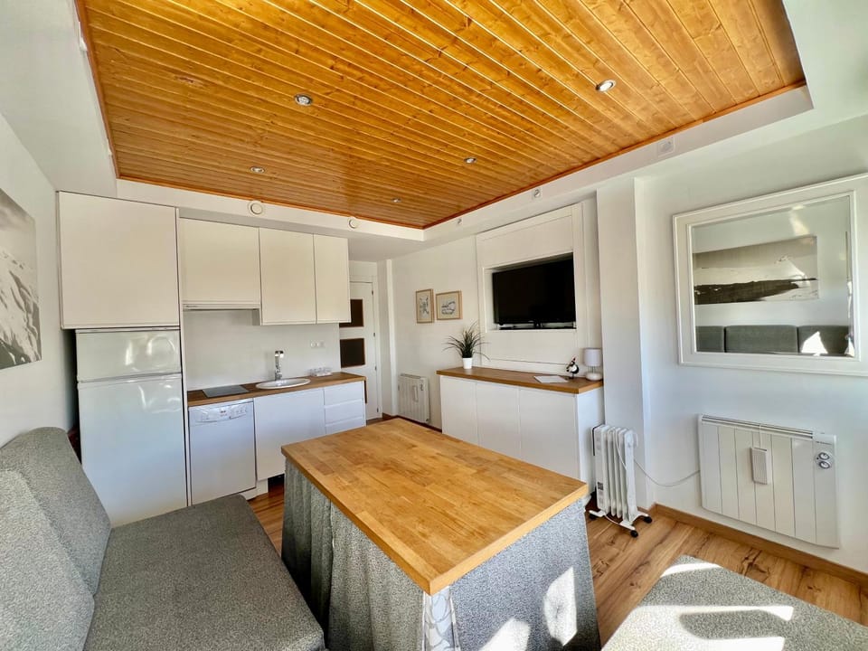Living room, kitchen