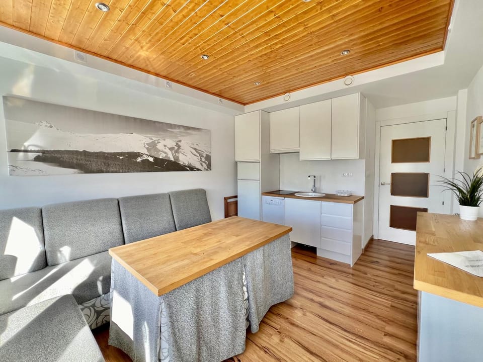 Living room, kitchen