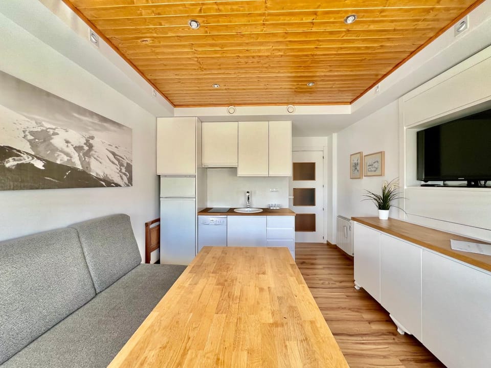 Living room, kitchen