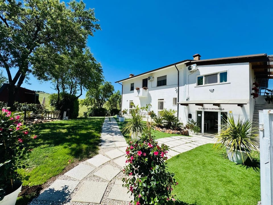 IL GLICINE CAMPAGNOLO Bed and Breakfast in Abruzzo