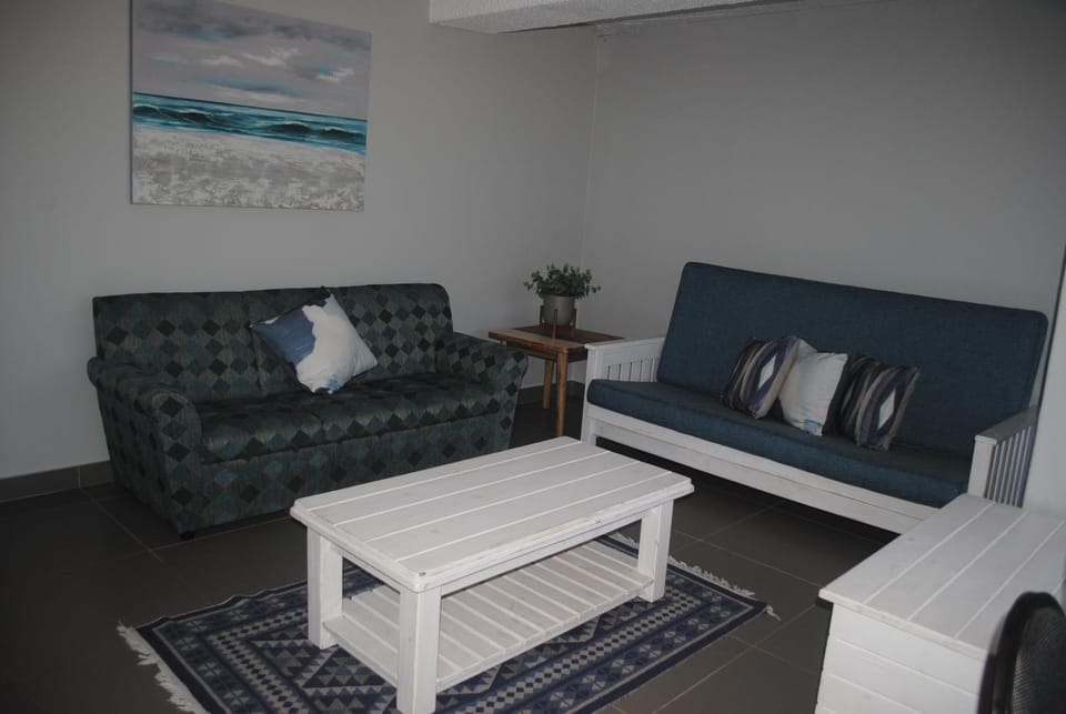 Beachfront Bungalow Apartment in KwaZulu-Natal